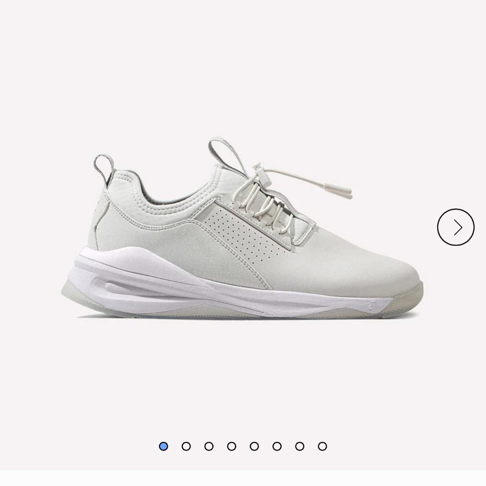 CLOVE Women's White Sneakers